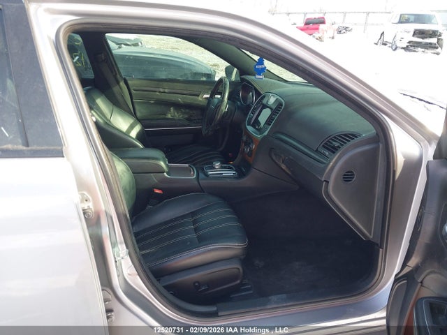 2C3CCABG6GH248235 Chrysler 300 S