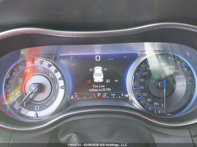 2C3CCABG6GH248235 Chrysler 300 S