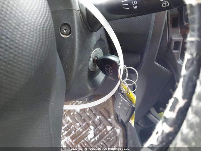 Продажа на аукционе авто 2006 Toyota Yaris, vin: JTDKT923065027528, номер лота: 12520753