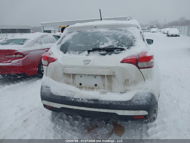 Nissan Kicks 2019 3N1CP5CU6KL553992 Image 16