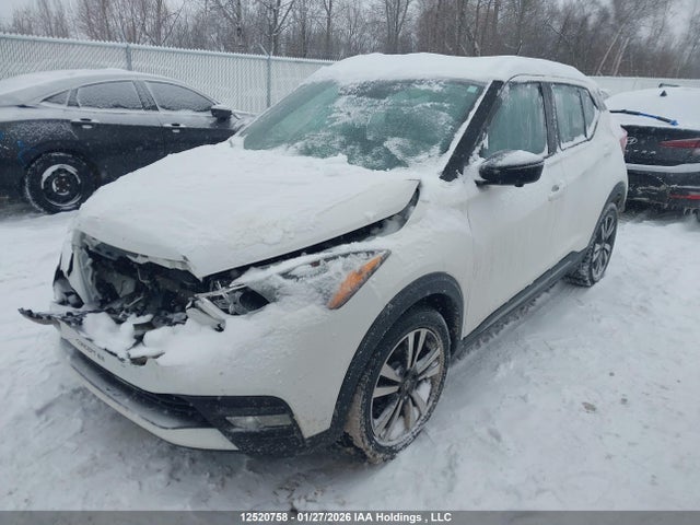 Nissan Kicks 2019 3N1CP5CU6KL553992 Image 2