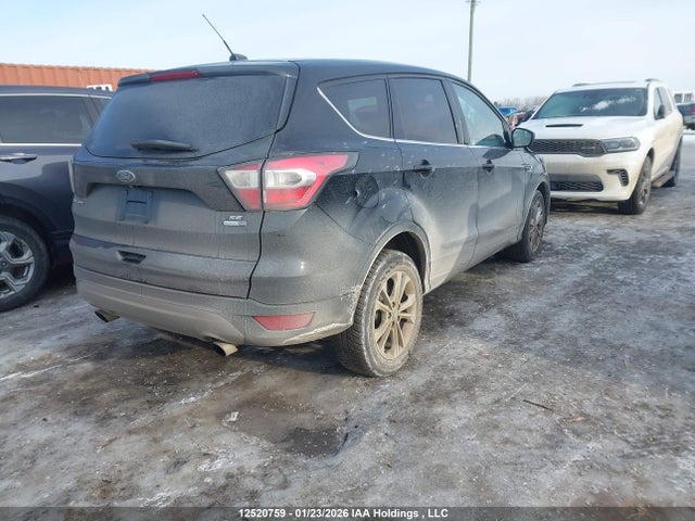 1FMCU9GDXHUA97156 Ford Escape