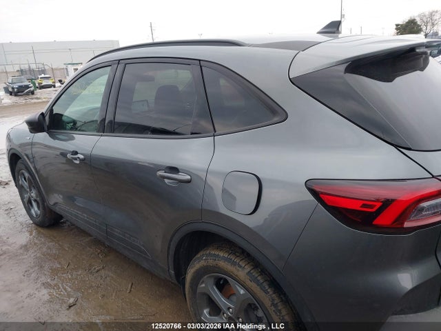 1FMCU9MN6SUA13449 Ford Escape