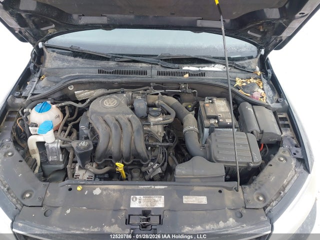 3VW1K7AJ5FM340553 Volkswagen Jetta 2.0l Trendline/2.0l Trendline+