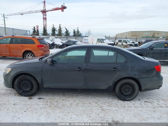 3VW1K7AJ5FM340553 Volkswagen Jetta 2.0l Trendline/2.0l Trendline+