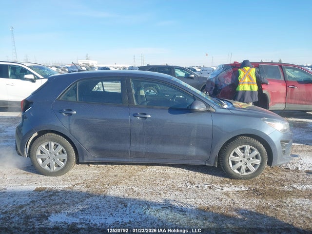 3KPA25AD5ME383752 KIA Rio Lx Premium/lx+