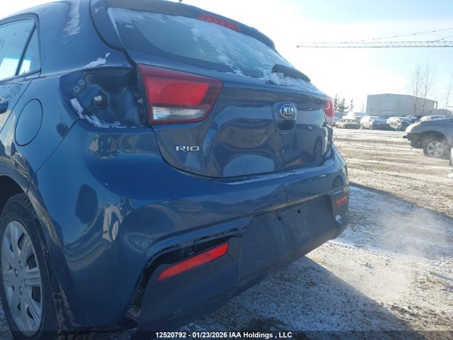 3KPA25AD5ME383752 KIA Rio Lx Premium/lx+