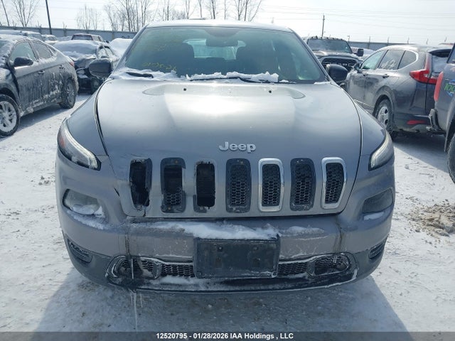 1C4PJMABXGW150269 Jeep Cherokee Sport
