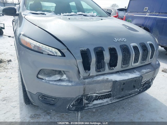 1C4PJMABXGW150269 Jeep Cherokee Sport