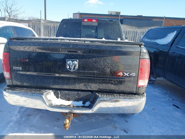 1C6RR7LG6FS726657 RAM 1500 Slt