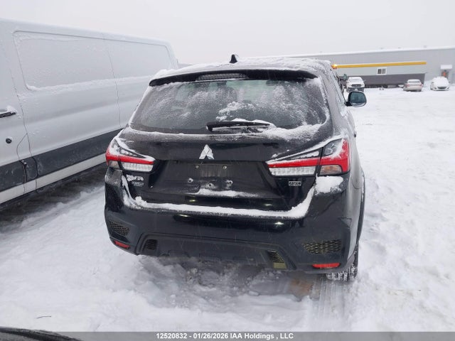 JA4AJUAU3PU601278 Mitsubishi RVR ES