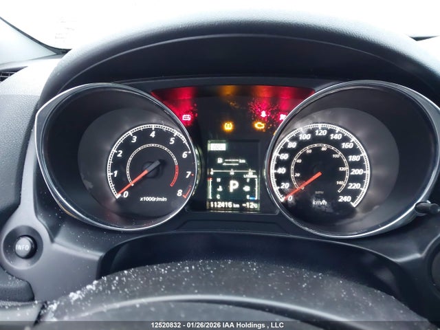JA4AJUAU3PU601278 Mitsubishi RVR ES