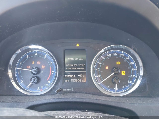 2T1BURHE9JC971524 Toyota Corolla