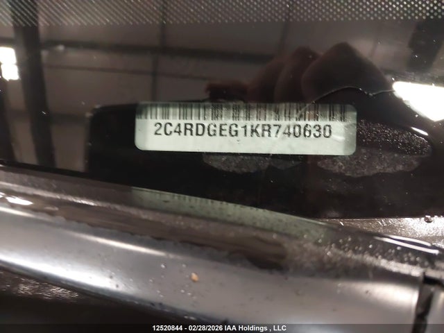 2C4RDGEG1KR740630 Dodge Grand Caravan Gt