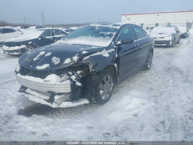 Chrysler 200 Limited 2015 1C3CCCAB9FN513186 Image 2
