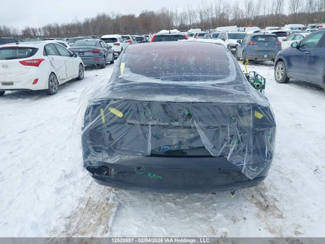 5YJ3E1EB4KF251199 Tesla Model 3 Long Range/performance