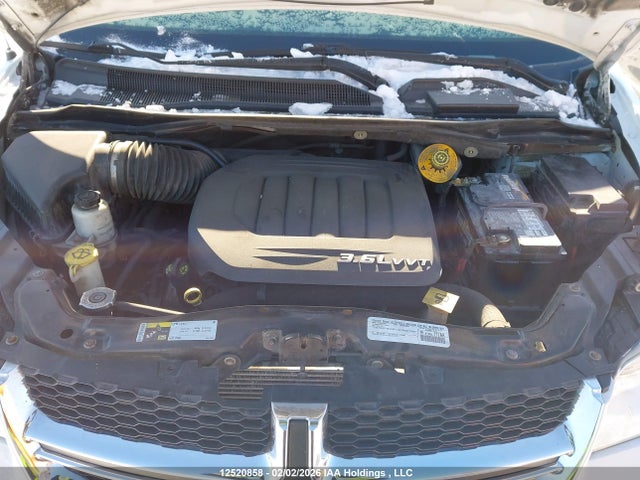 2C4RDGDG0FR544122 Dodge Grand Caravan