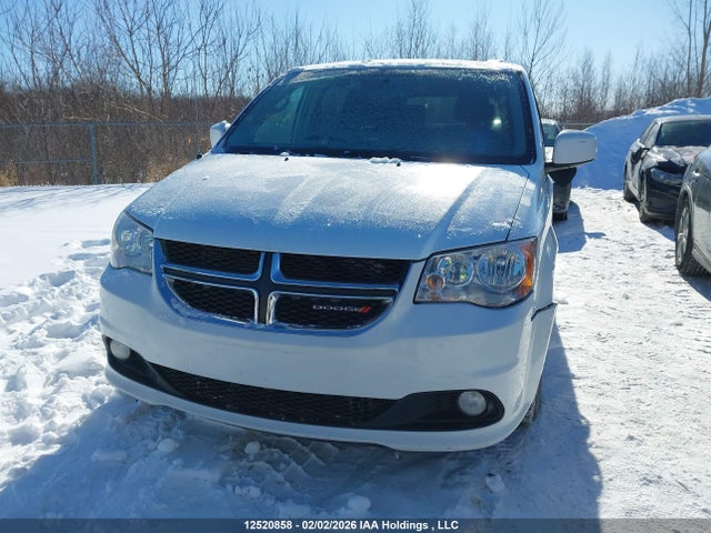 2C4RDGDG0FR544122 Dodge Grand Caravan