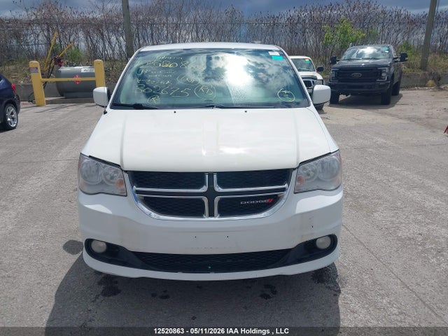 12520863 :رقم المزاد ، 2C4RDGDG3JR302675 vin ، 2018 Dodge Grand Caravan Crew مزاد بيع