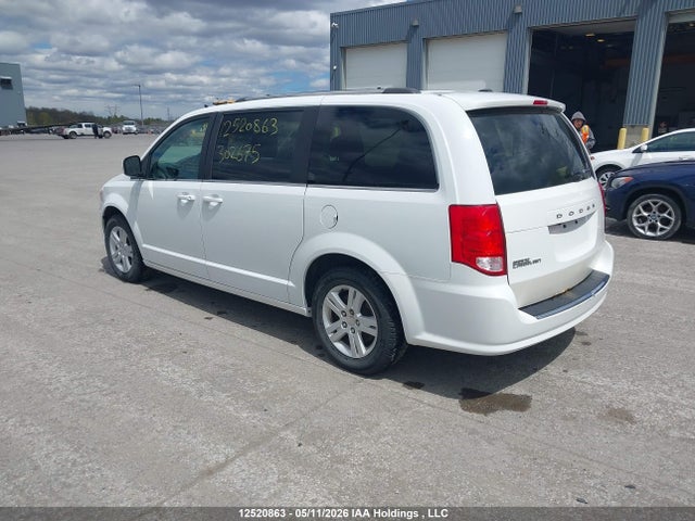 12520863 :رقم المزاد ، 2C4RDGDG3JR302675 vin ، 2018 Dodge Grand Caravan Crew مزاد بيع