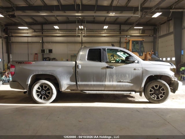 5TFUY5F17MX980296 Toyota Tundra