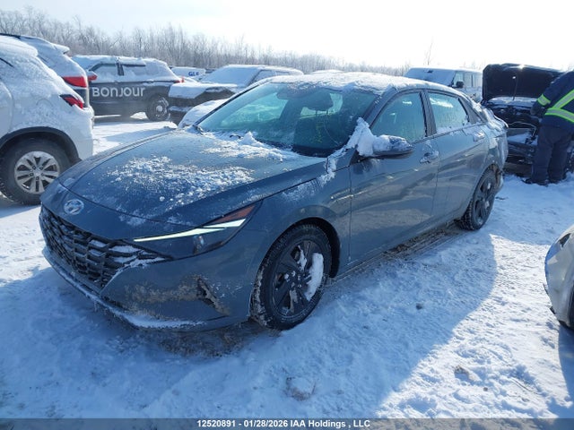 2022 Hyundai Elantra მანქანა იყიდება აუქციონზე, vin: KMHLM4AG8NU215223, აუქციონის ნომერი: 12520891