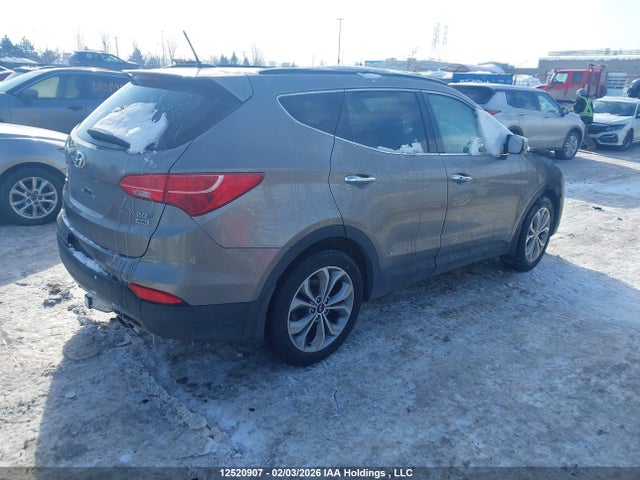 5XYZUDLA7GG353976 Hyundai Santa Fe