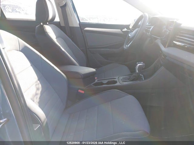 3VWEX7BU0SM097787 Volkswagen JETTA SE