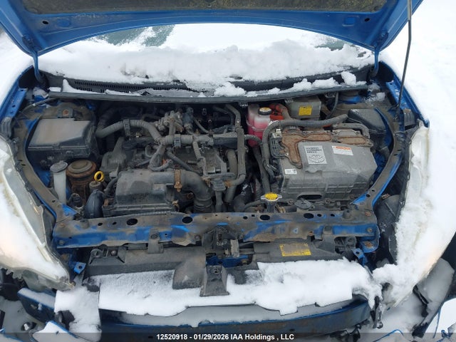 JTDKDTB33E1558318 Toyota PRIUS C