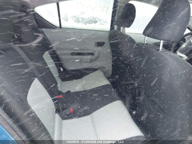 JTDKDTB33E1558318 Toyota PRIUS C