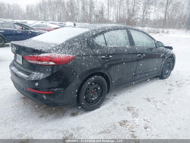 KMHD84LFXJU454036 Hyundai Elantra Gl Se