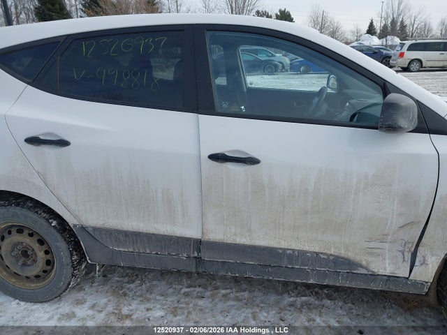 KM8JT3AF1FU998818 Hyundai Tucson Gl