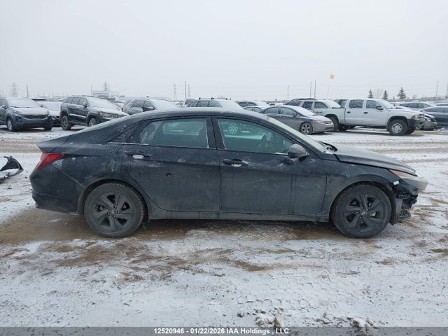 KMHLM4AG3MU075399 Hyundai Elantra Preferred Ivt