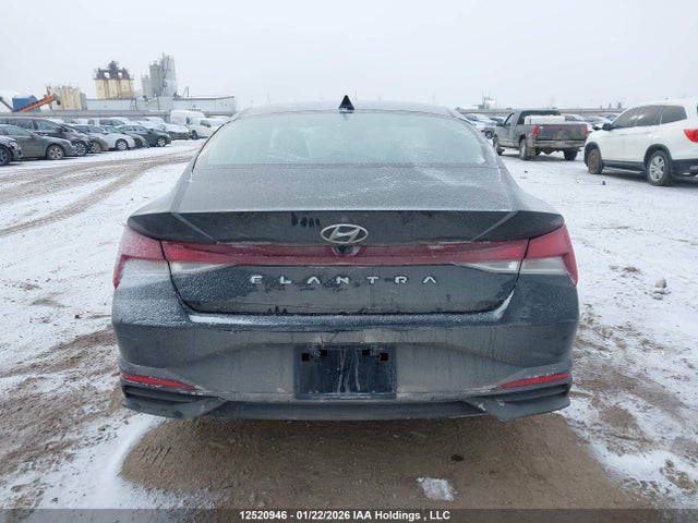 KMHLM4AG3MU075399 Hyundai Elantra Preferred Ivt