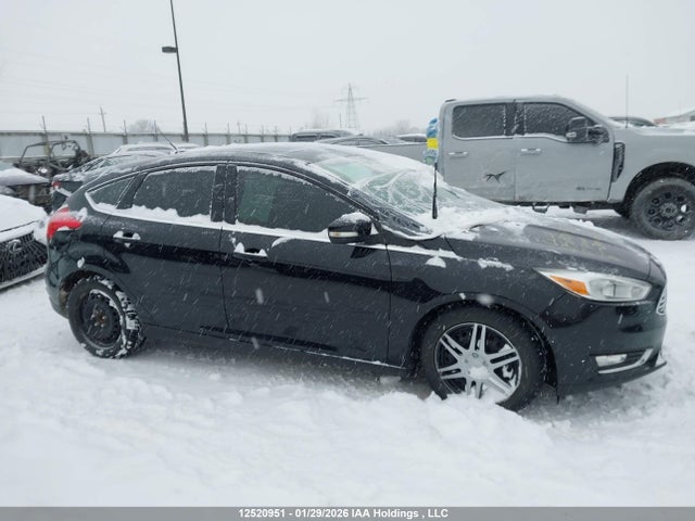 2017 Ford Focus Titanium მანქანა იყიდება აუქციონზე, vin: 1FADP3N23HL249997, აუქციონის ნომერი: 12520951