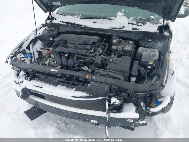 KMHLM4DG7RU774618 Hyundai Elantra Preferred W/tech Package