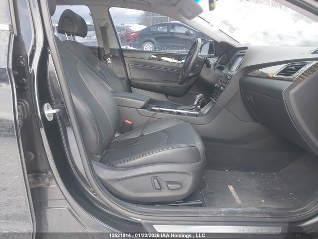 5NPE34AFXGH384325 Hyundai Sonata Limited