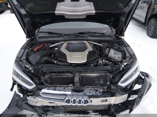 WAUB4CF52JA032359 Audi S5 Premium Plus