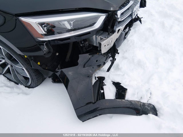 WAUB4CF52JA032359 Audi S5 Premium Plus