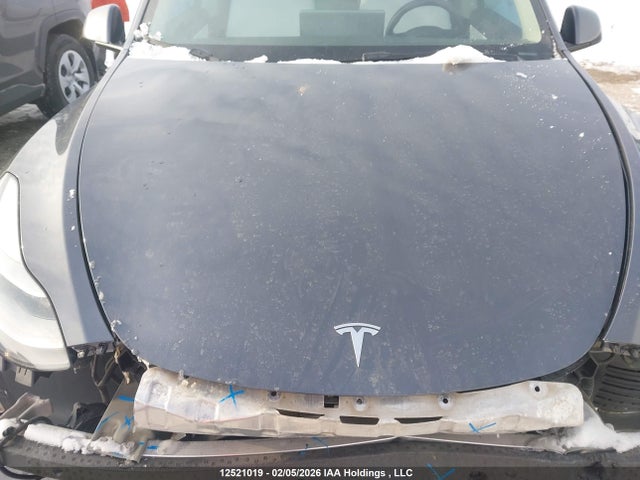 7SAYGDEF2NF498054 Tesla Model Y Performance