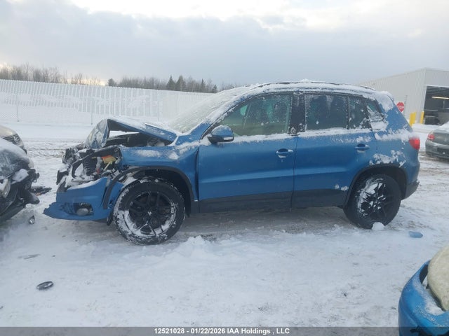 WVGNV7AX3HW501383 Volkswagen Tiguan Wolfsburg