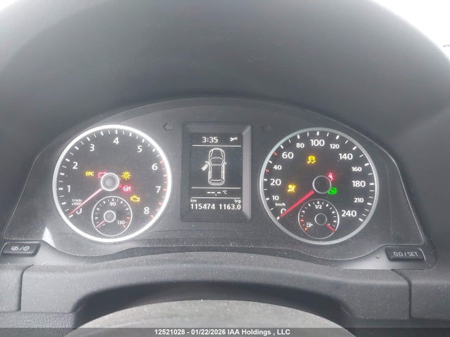 WVGNV7AX3HW501383 Volkswagen Tiguan Wolfsburg