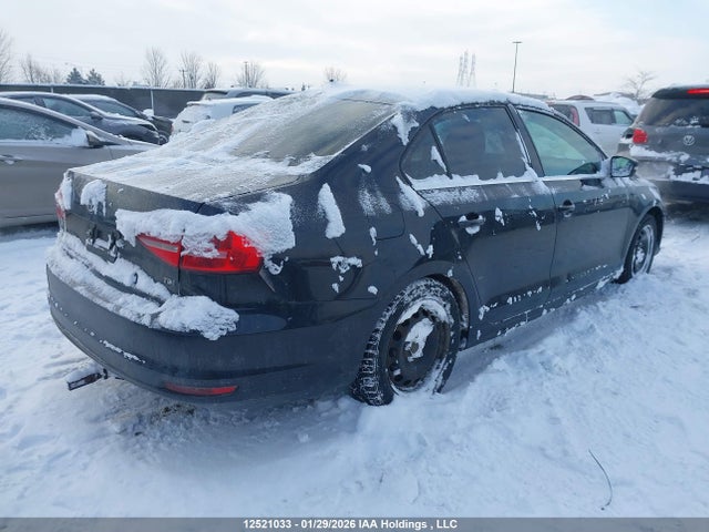 3VWDA7AJ3FM224350 Volkswagen Jetta