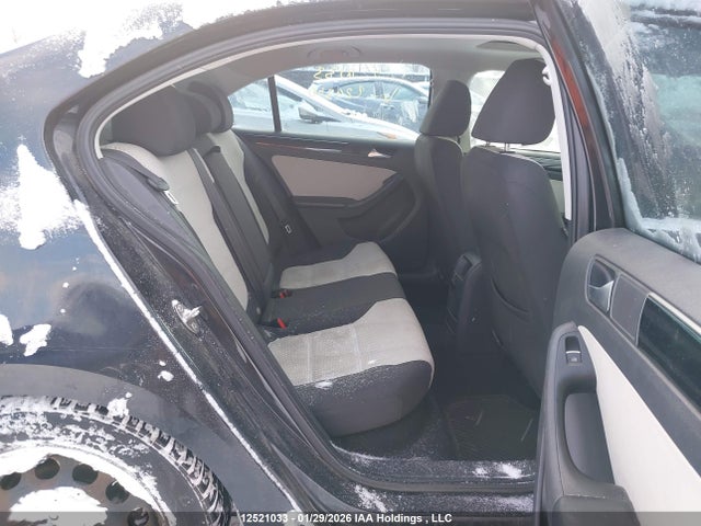 3VWDA7AJ3FM224350 Volkswagen Jetta