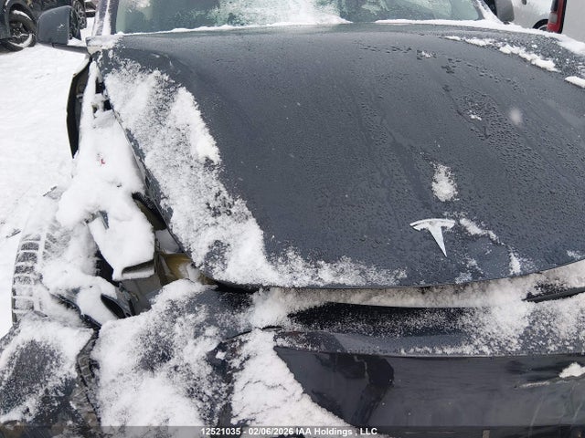 7SAYGDED8RF995274 Tesla Model Y Long Range/rwd