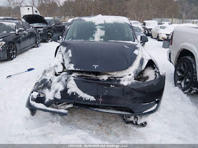 7SAYGDED8RF995274 Tesla Model Y Long Range/rwd