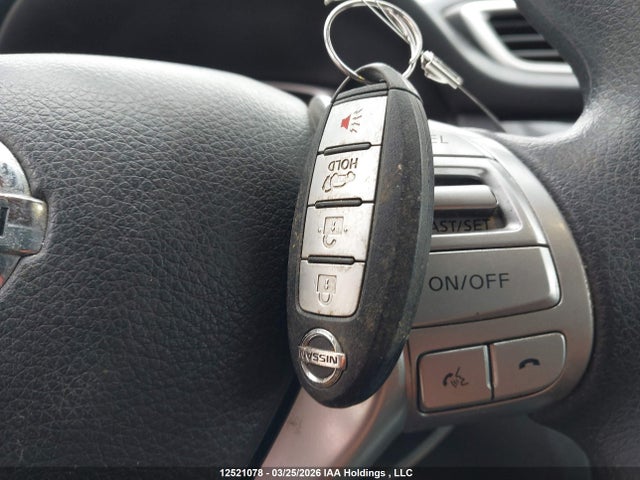 2015 Nissan Rogue მანქანა იყიდება აუქციონზე, vin: 5N1AT2MM0FC846782, აუქციონის ნომერი: 12521078