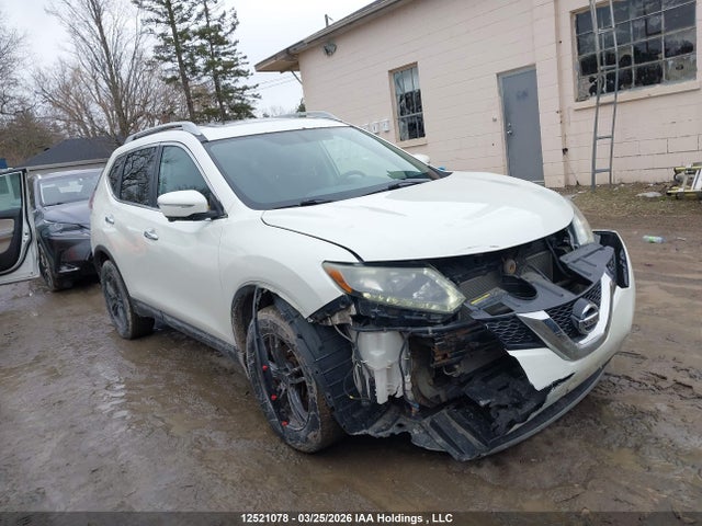 2015 Nissan Rogue მანქანა იყიდება აუქციონზე, vin: 5N1AT2MM0FC846782, აუქციონის ნომერი: 12521078