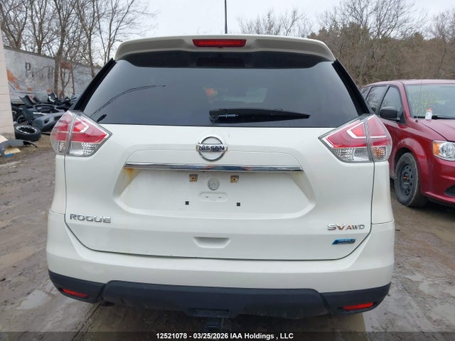 2015 Nissan Rogue მანქანა იყიდება აუქციონზე, vin: 5N1AT2MM0FC846782, აუქციონის ნომერი: 12521078