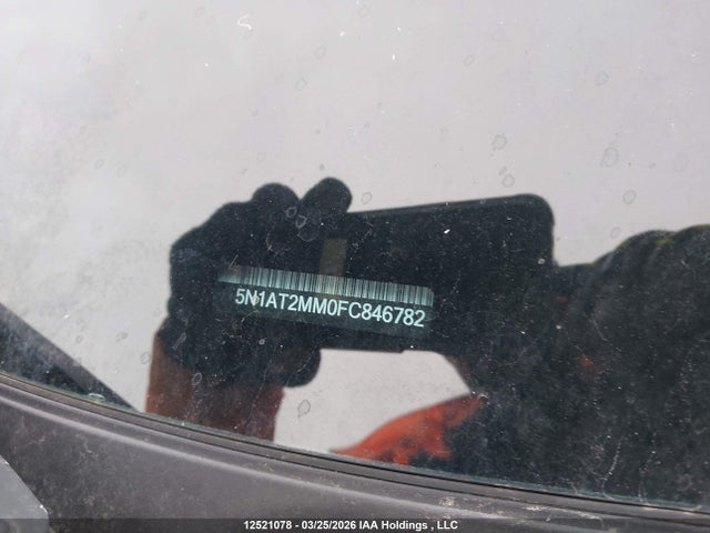 2015 Nissan Rogue მანქანა იყიდება აუქციონზე, vin: 5N1AT2MM0FC846782, აუქციონის ნომერი: 12521078